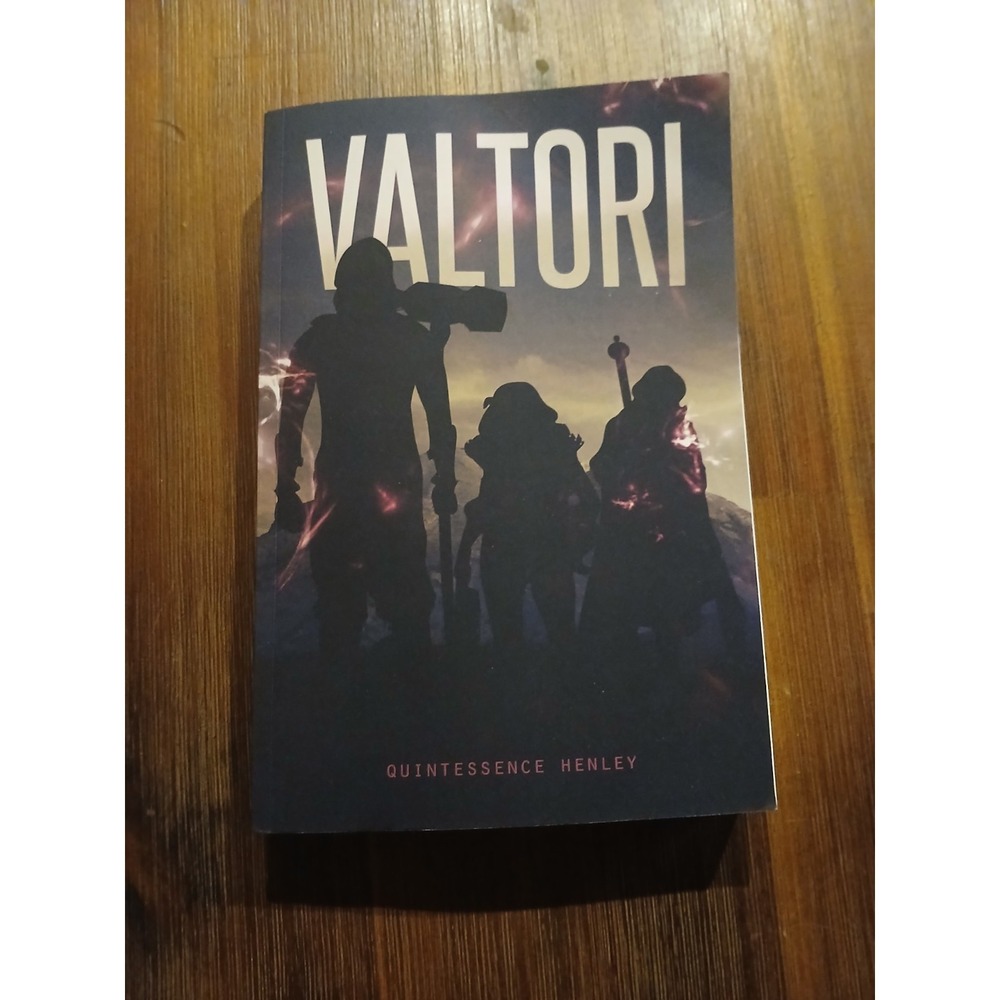 Valtori  Henley, Quintessence Kelling paperback‎ 9781735772806